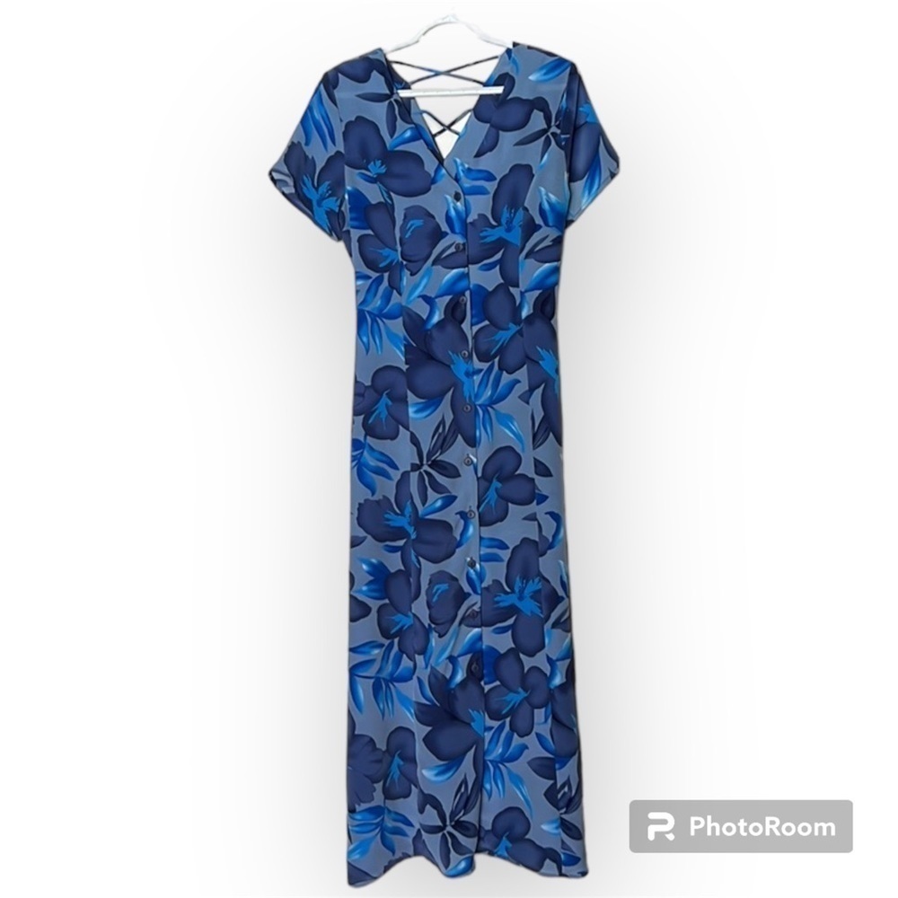 Penman’s Blue Vintage Floral Button Down Short Sleeved Size Small